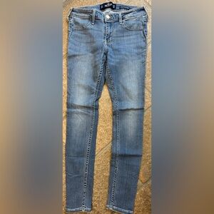 Hollister girls low rise jean leggings size 3S (W 26, L 26)
